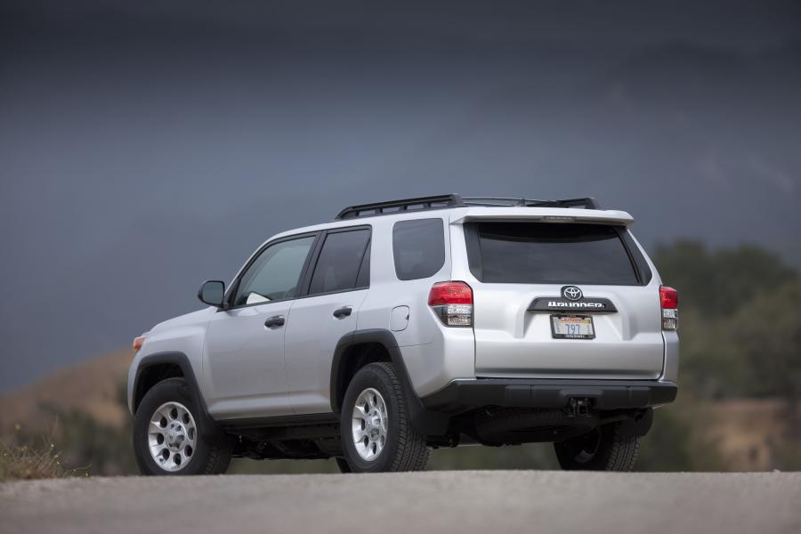  Toyota 4Runner Trail 2010 года  (фото 63 из 66)
